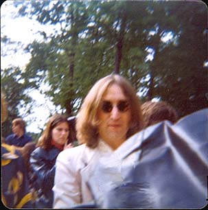 John Lennon: Autograph Signing, May 1975