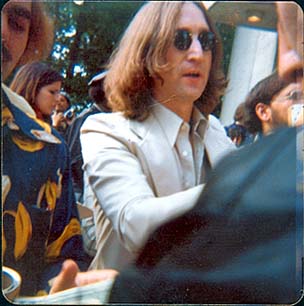 John Lennon: Autograph Signing, May 1975